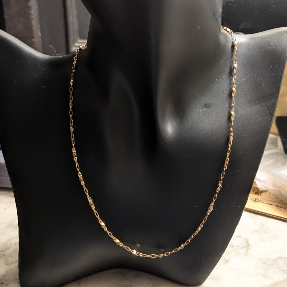 Monet Elegant Gold Chain Necklace 8"